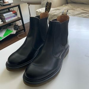 Dr. Martin 2976 Leather Chelsea Boot